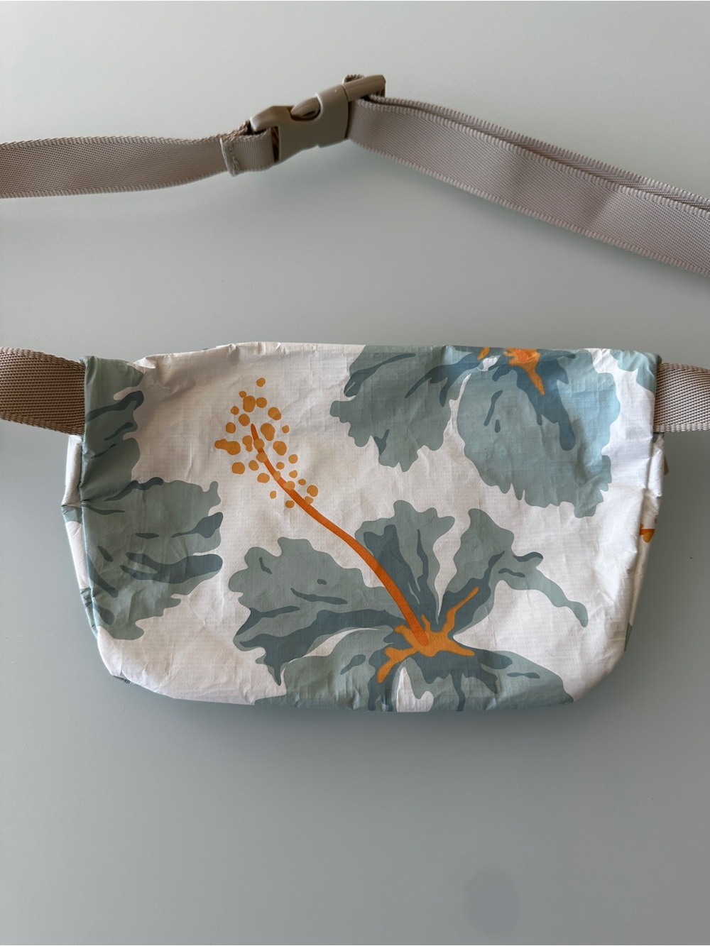 Aloha Collection Mini Hip Bag - Picture 4 of 5